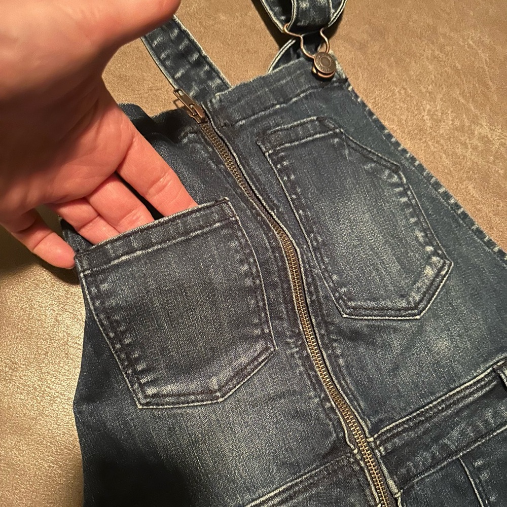 Jean Shorts - Picture 4 of 12